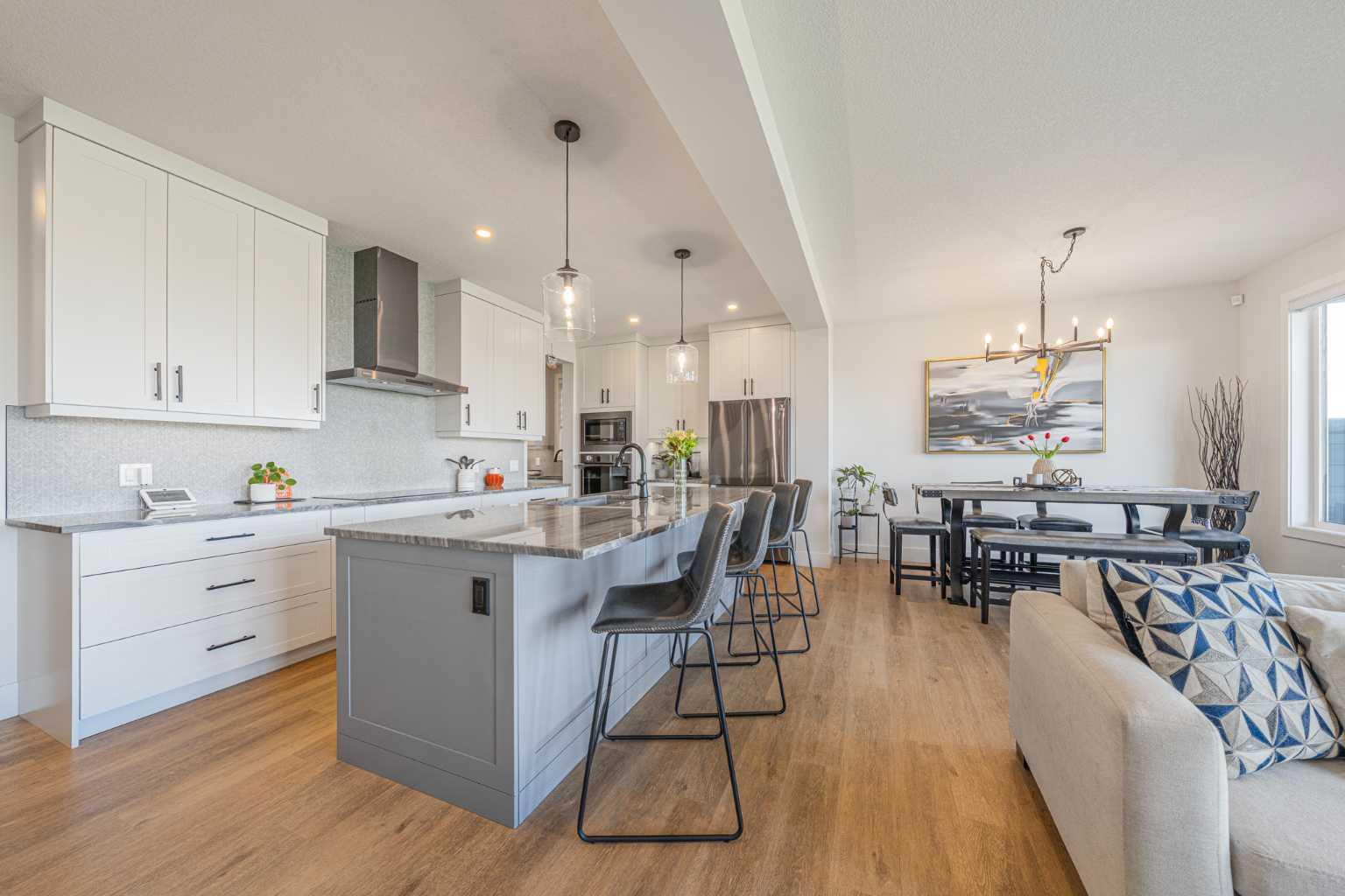 92 Walcrest View SE