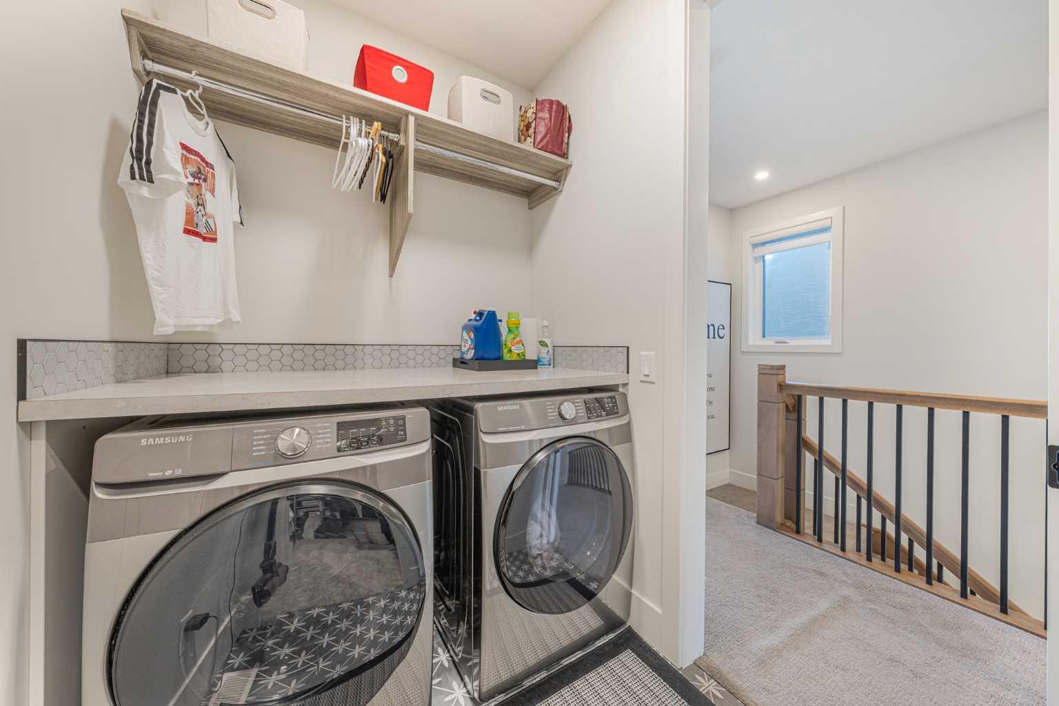 92 Walcrest View SE