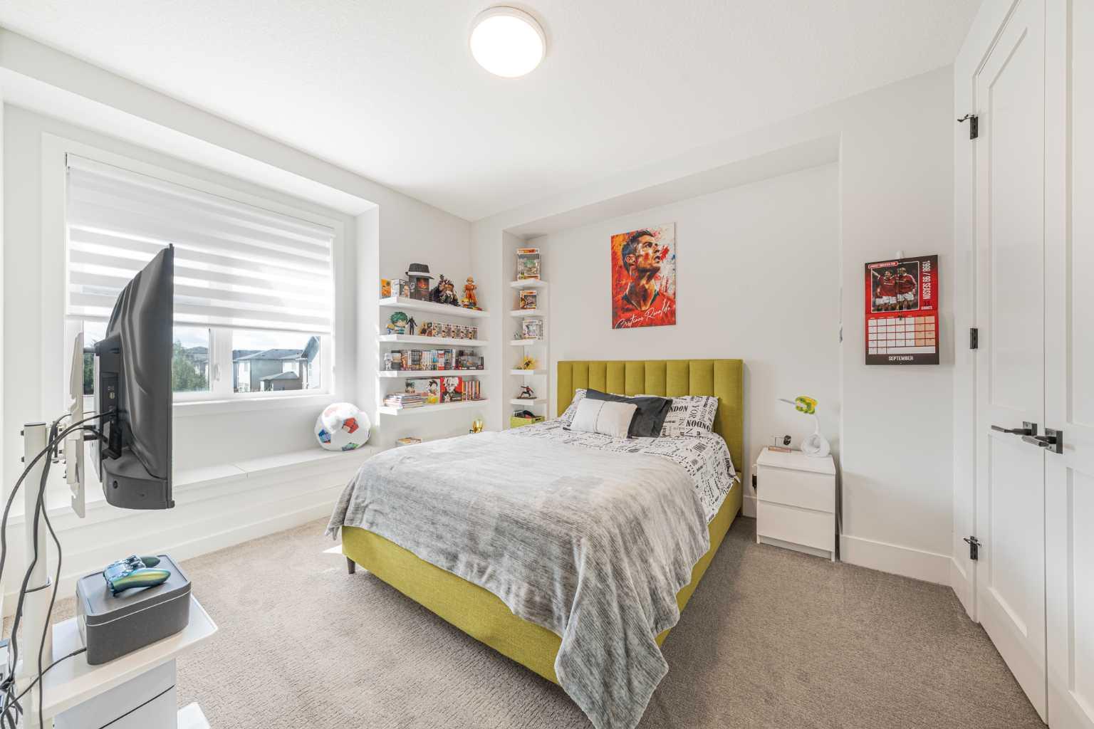 92 Walcrest View SE