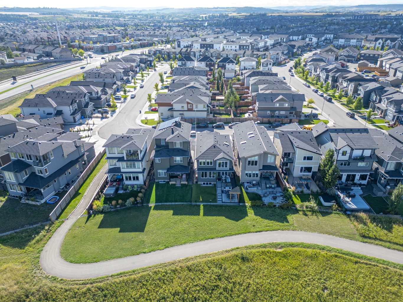 92 Walcrest View SE