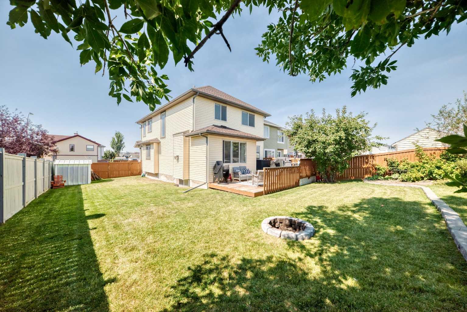 267 Taravista Street NE