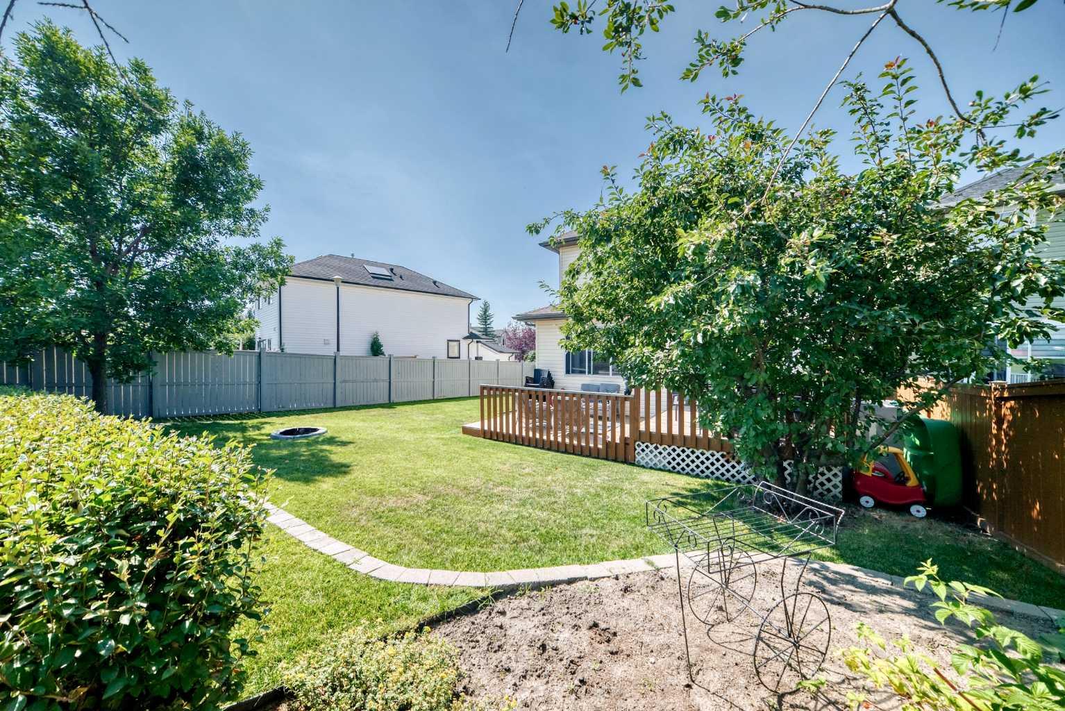 267 Taravista Street NE