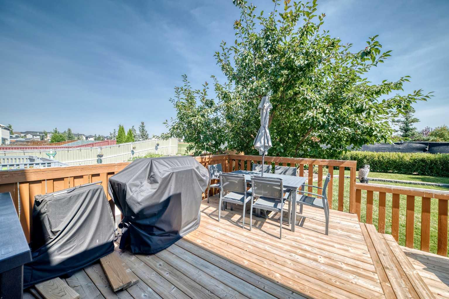 267 Taravista Street NE