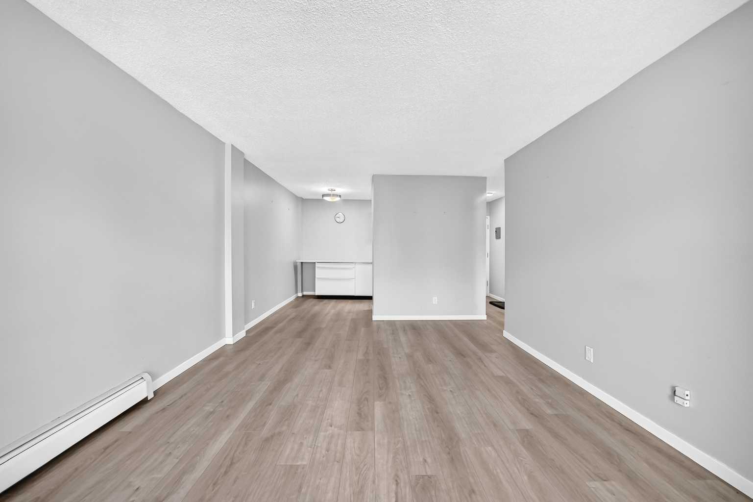207, 635 56 Avenue SW