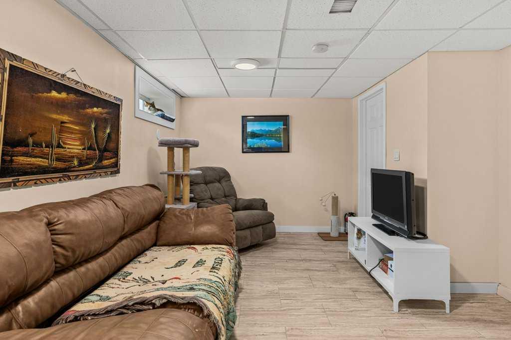 44 Lynndale Road SE