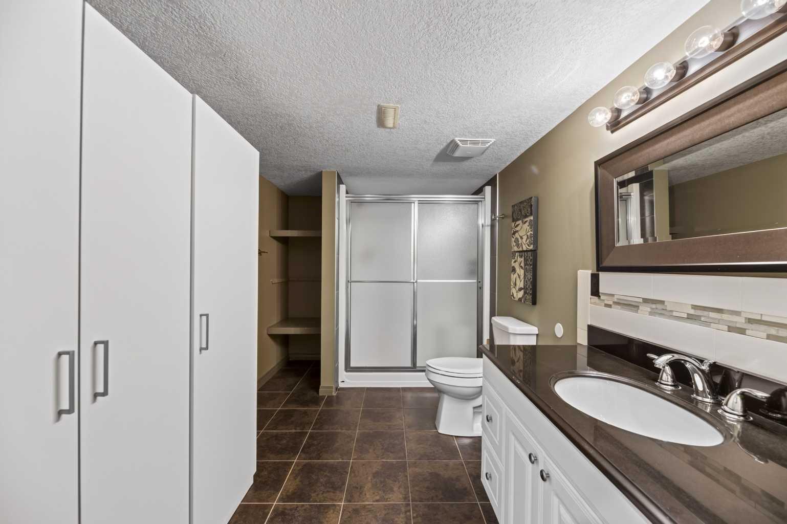 50 Kincora Park NW