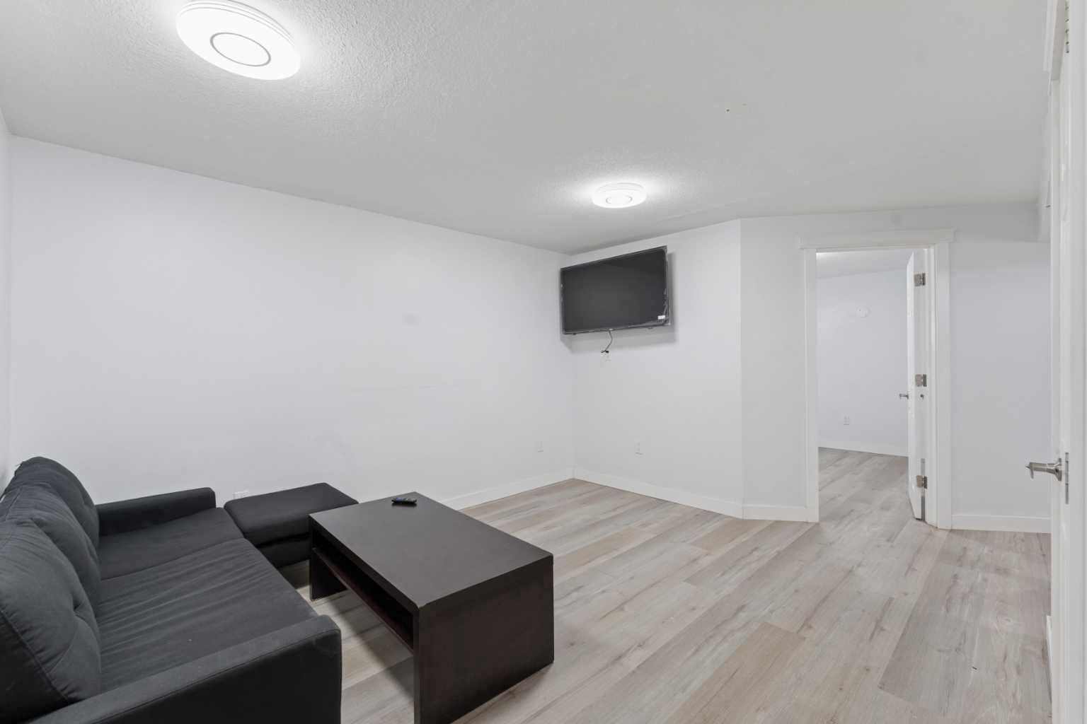 4666 marbank Drive 