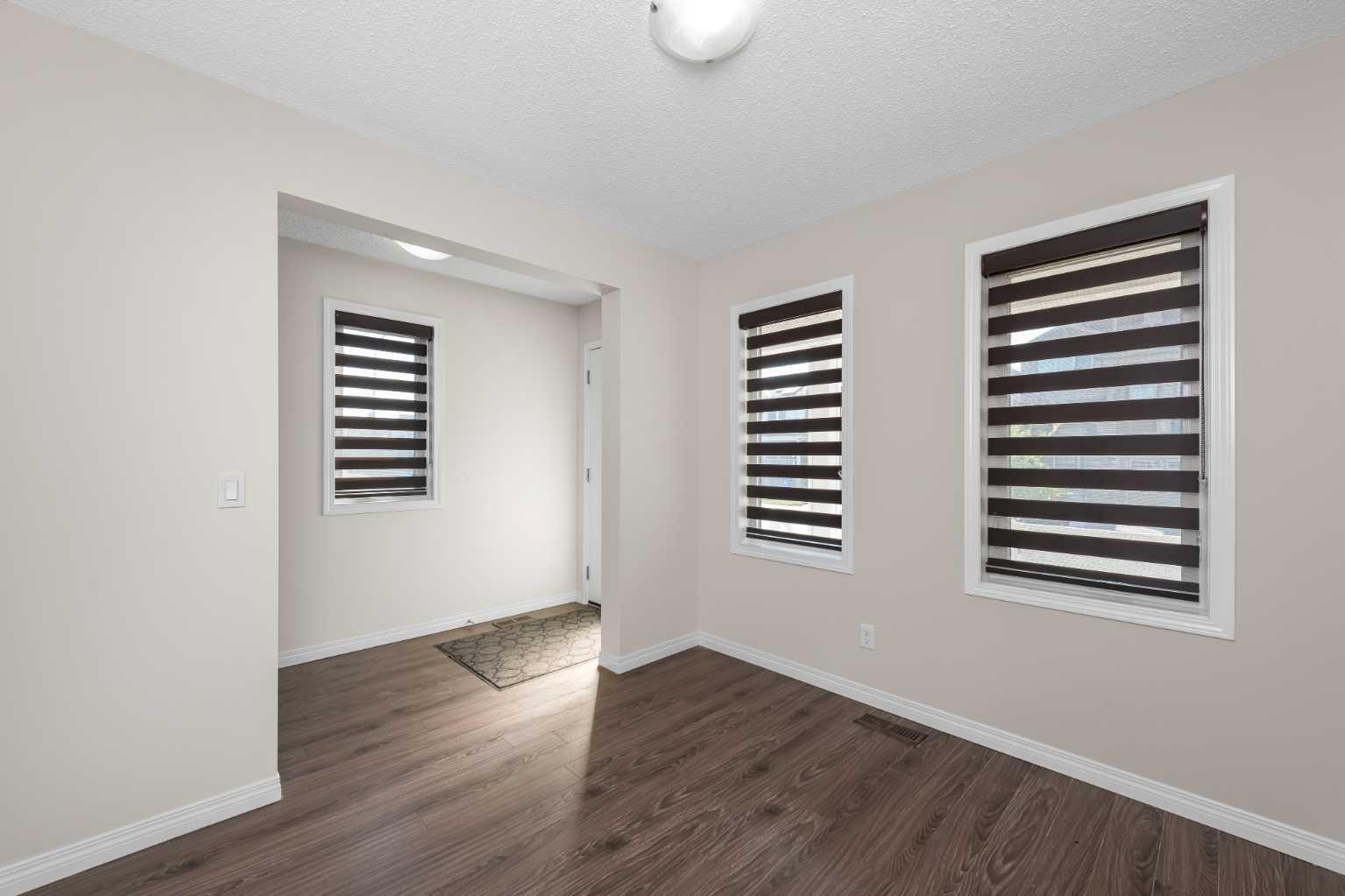 17 Cityscape View NE