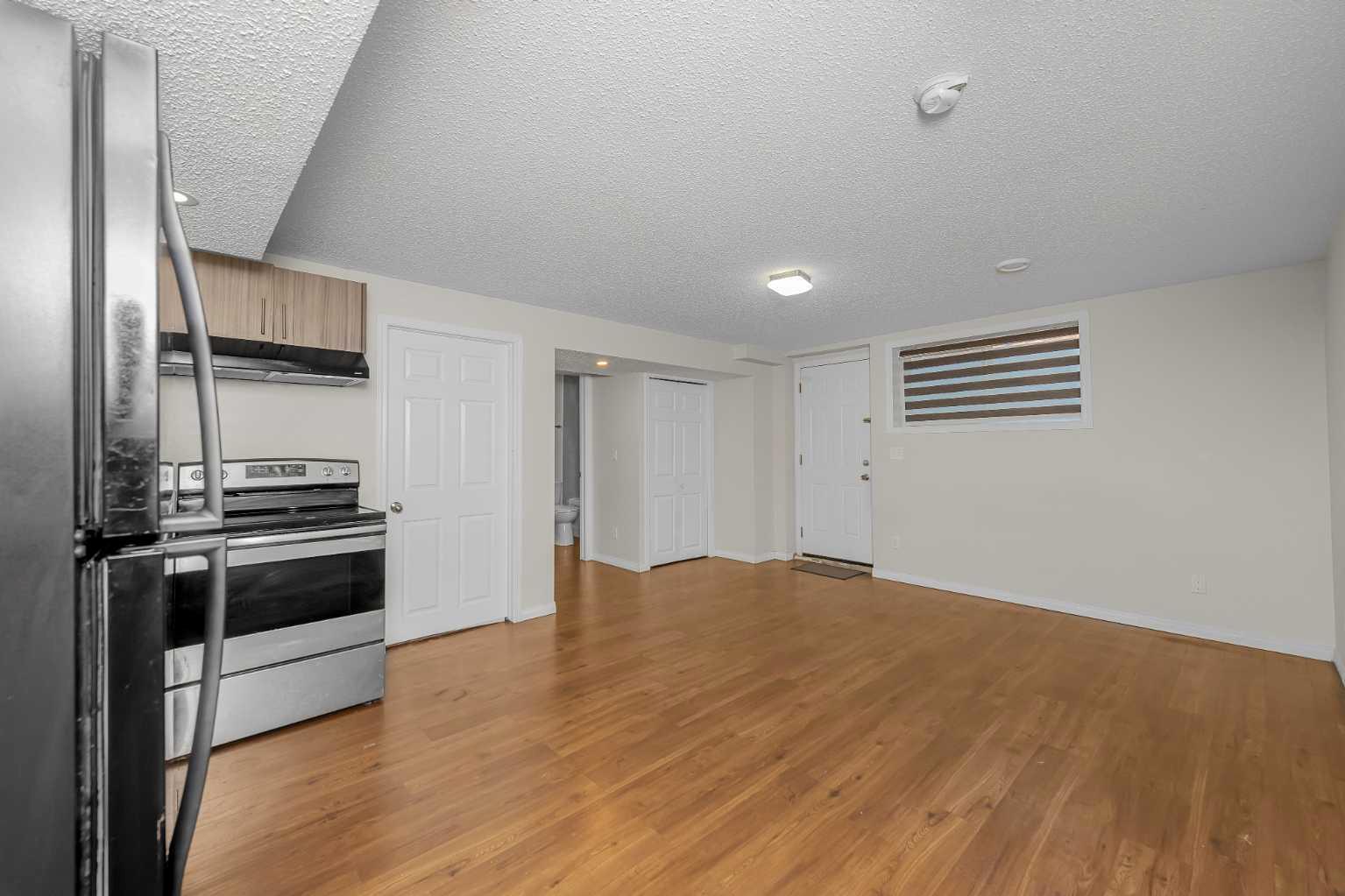 17 Cityscape View NE