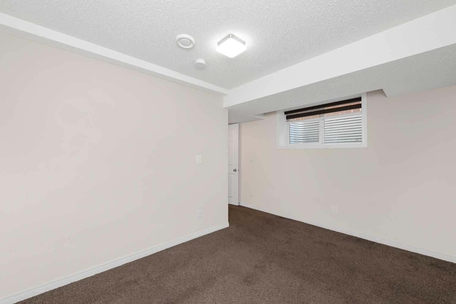 17 Cityscape View NE
