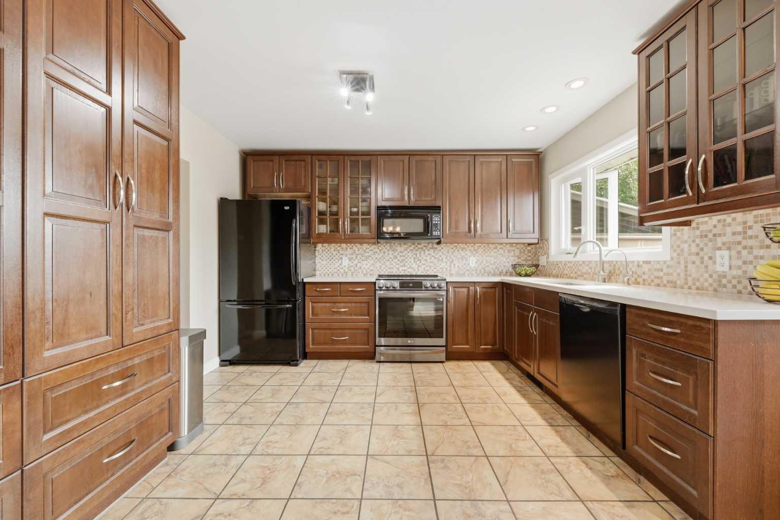 9 Foxwell Road SE