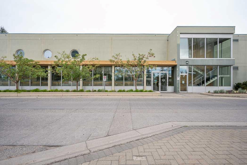 2007, 99 Spruce Place SW