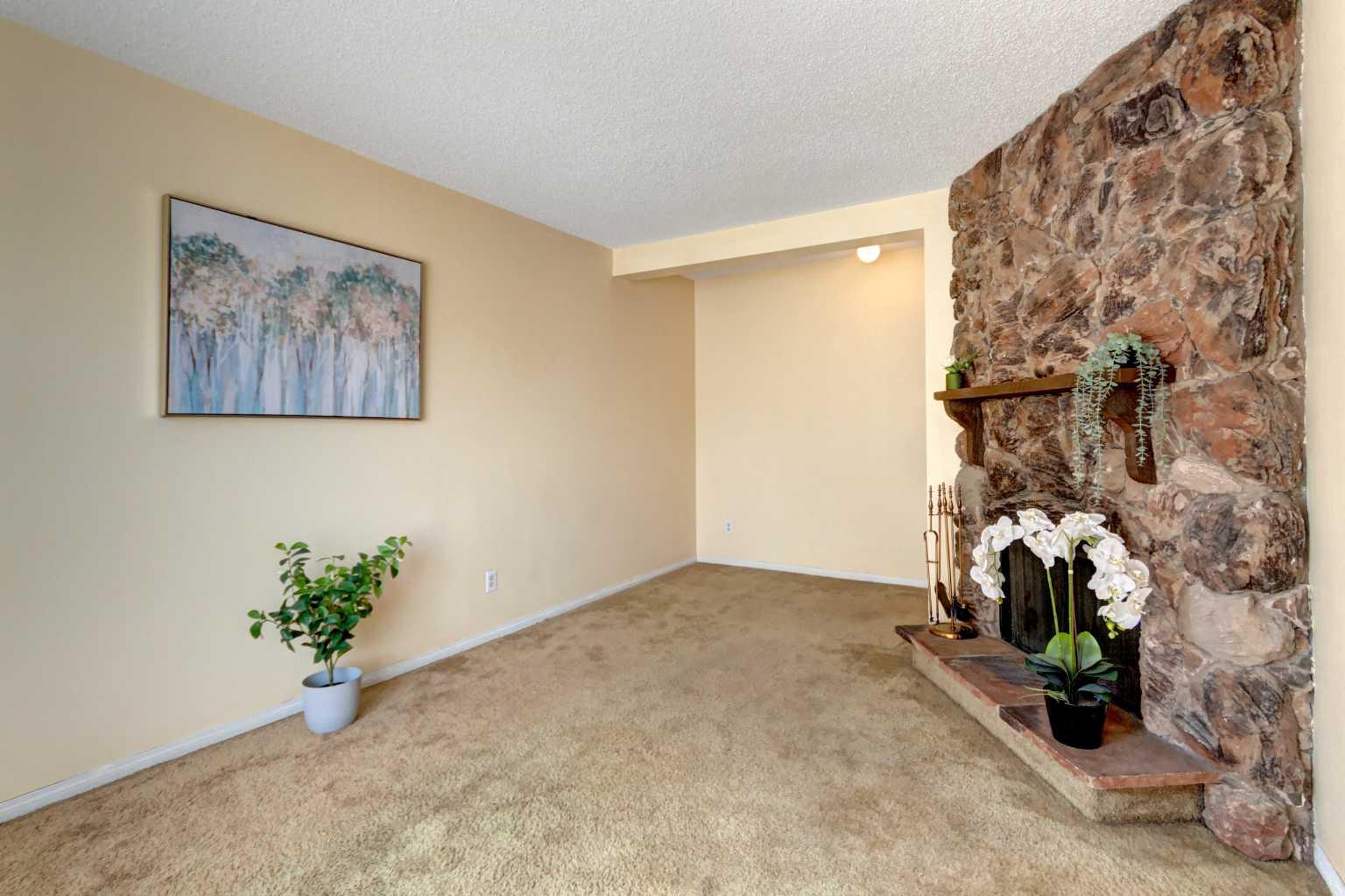 12, 740 Bracewood Drive SW