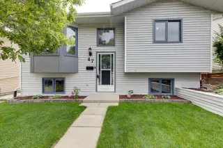 47 Macewan Meadow Link NW