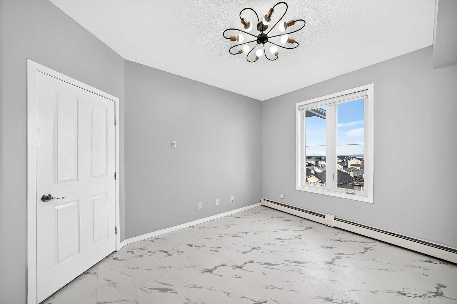 1412, 1140 Taradale Drive NE