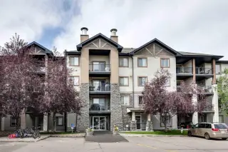 1323, 8 Bridlecrest Drive SW