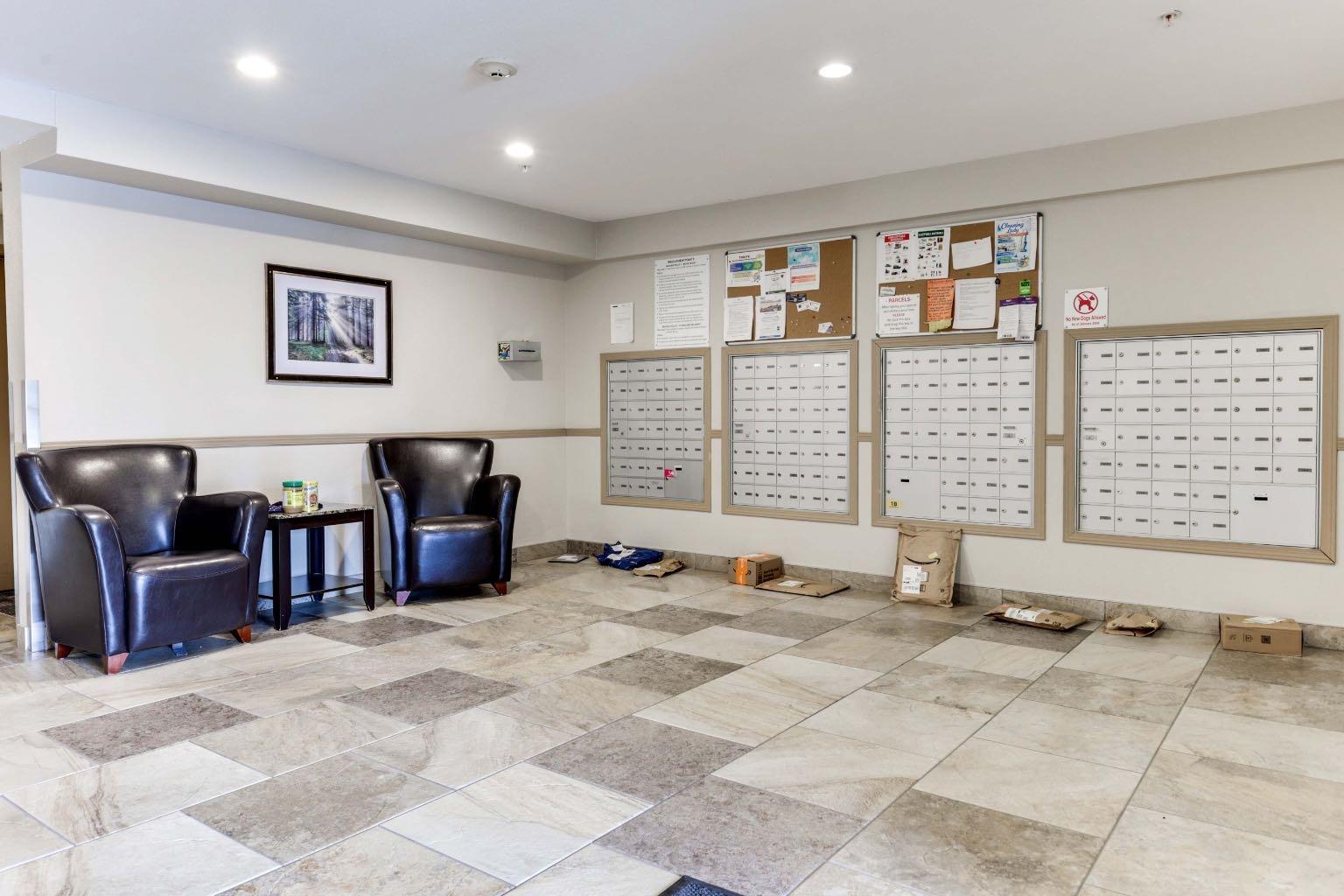 1323, 8 Bridlecrest Drive SW