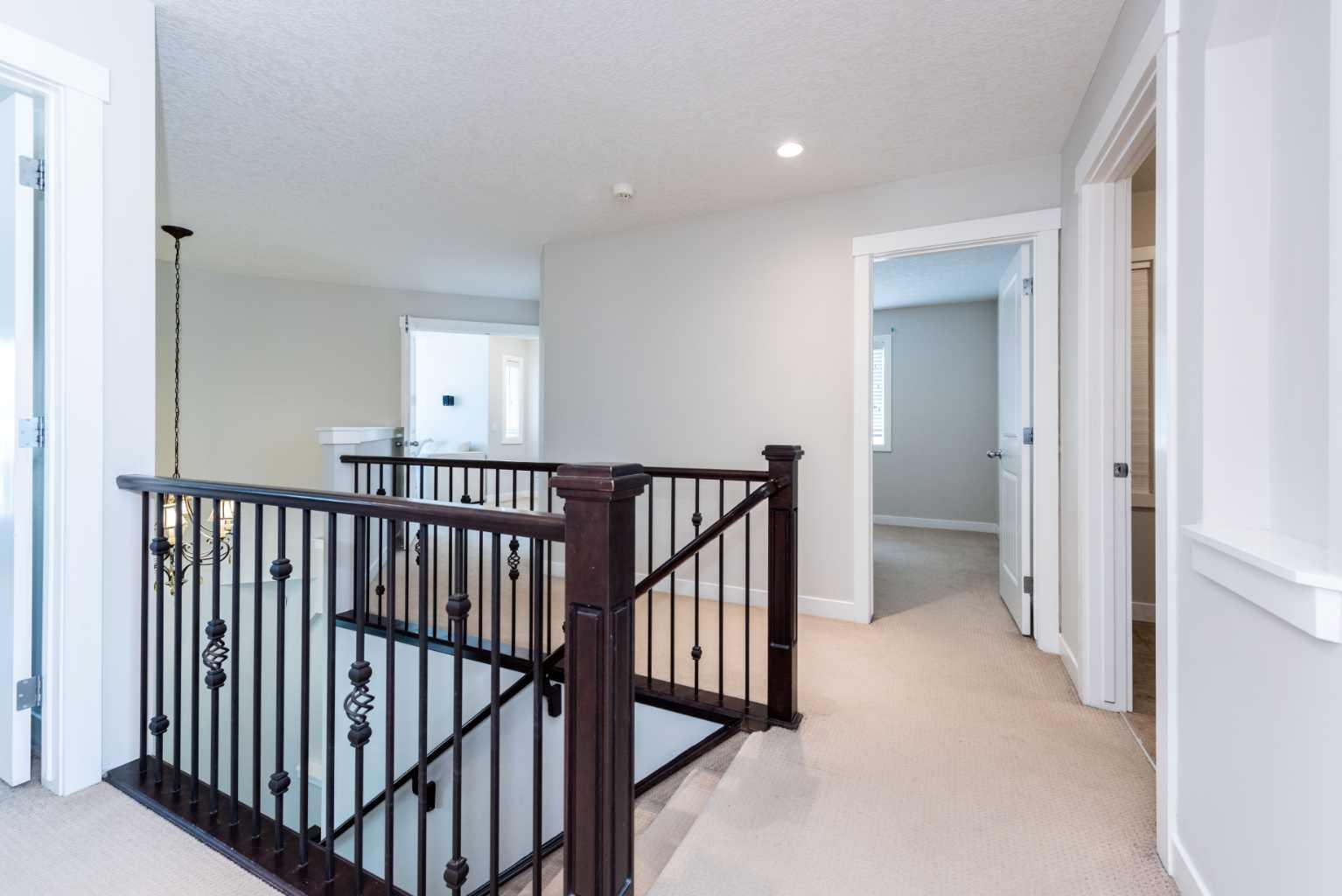 35 Aspen Stone Way SW