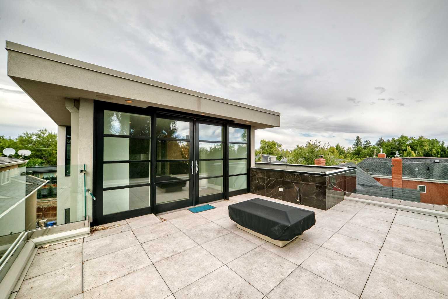 530 Crescent Road NW
