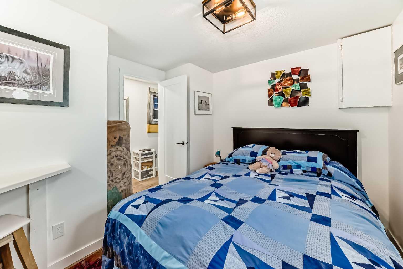189, 99 Arbour Lake Road NW