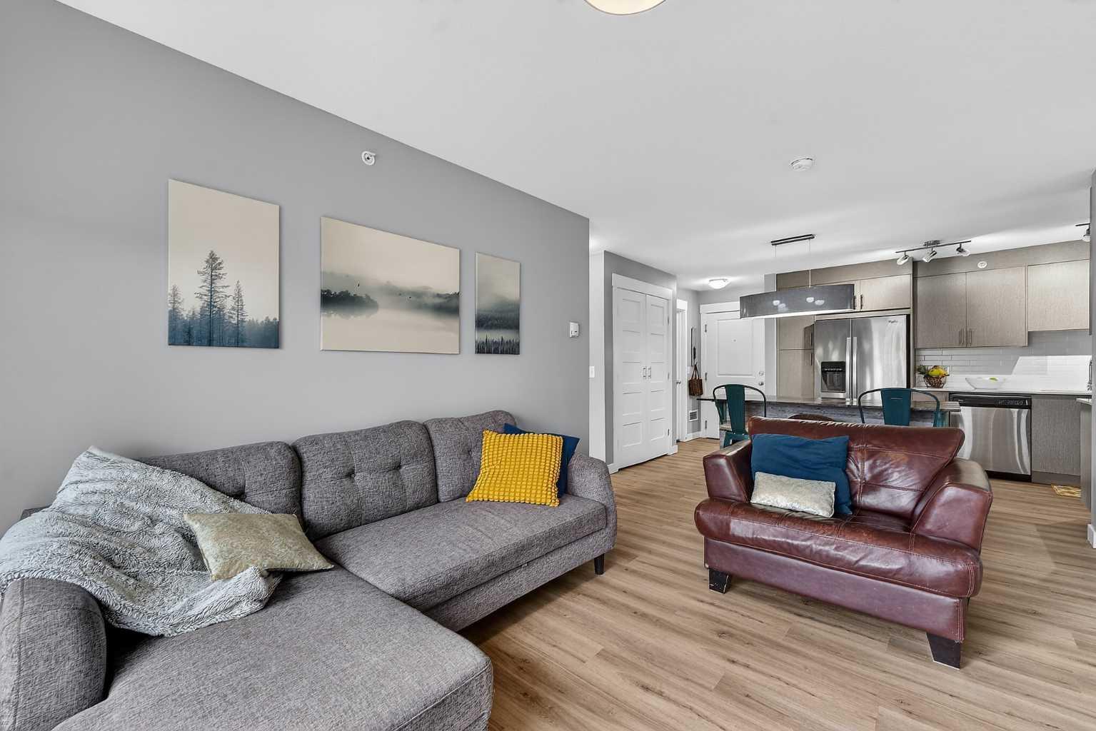 3411, 302 Skyview Ranch Drive NE