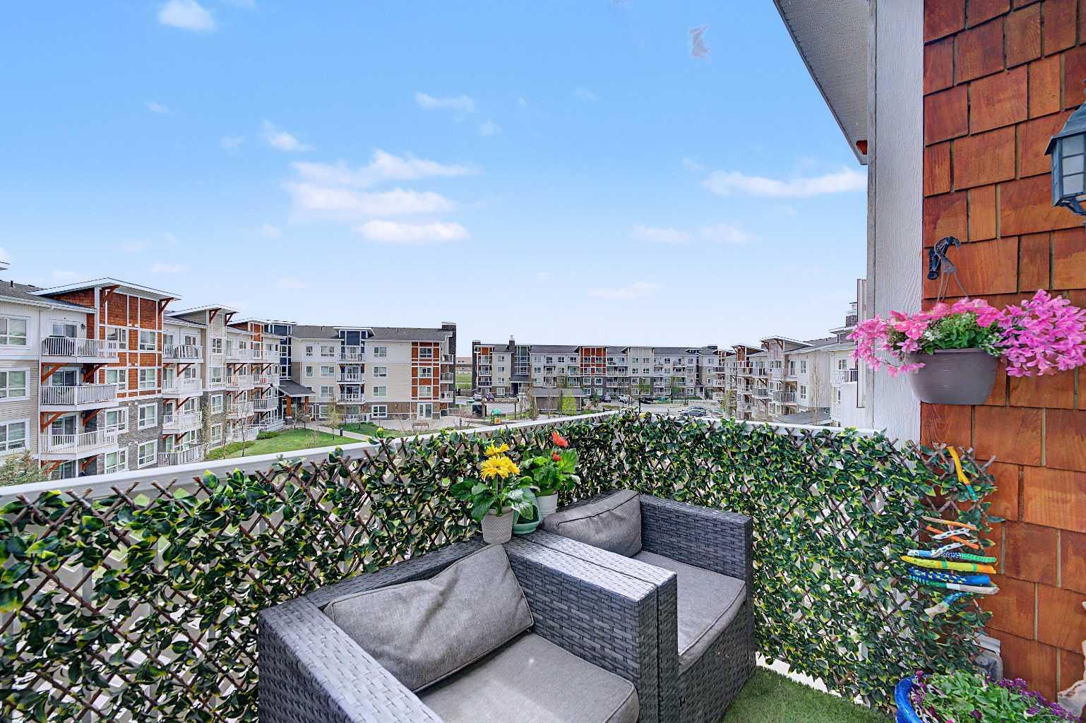 3411, 302 Skyview Ranch Drive NE