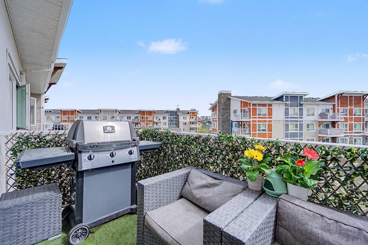 3411, 302 Skyview Ranch Drive NE