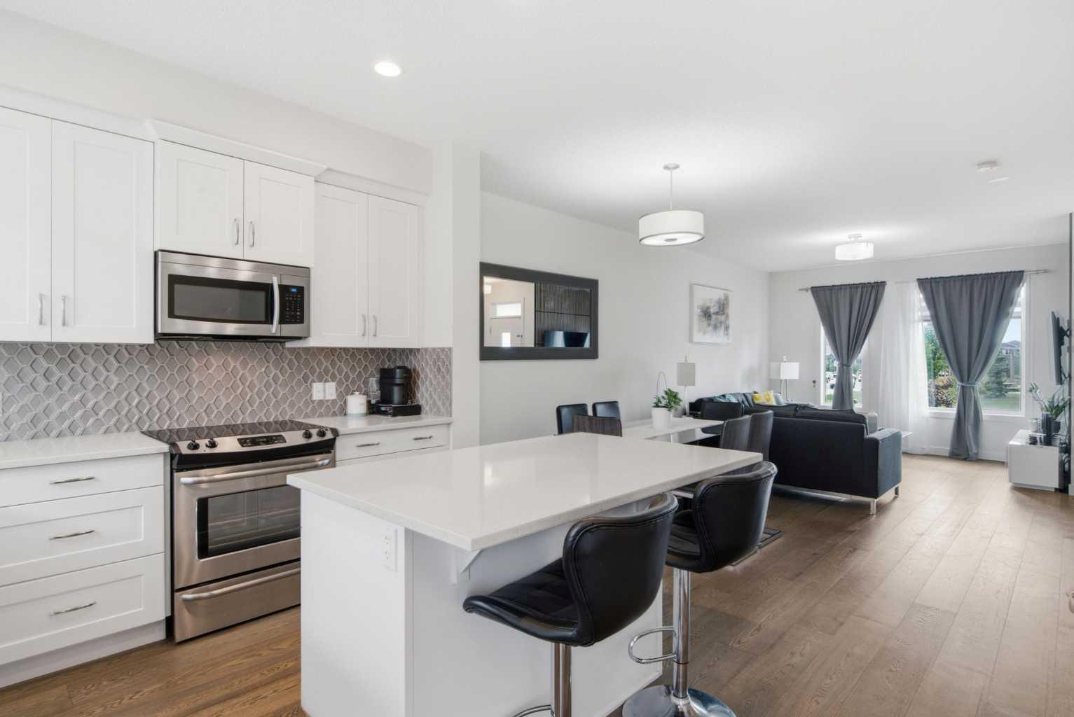 224 Savanna Road NE