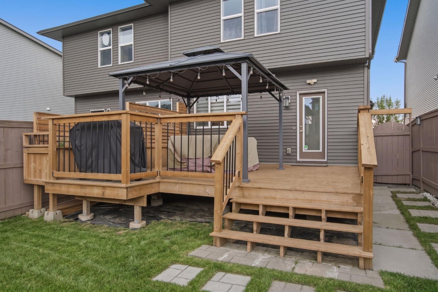 224 Savanna Road NE