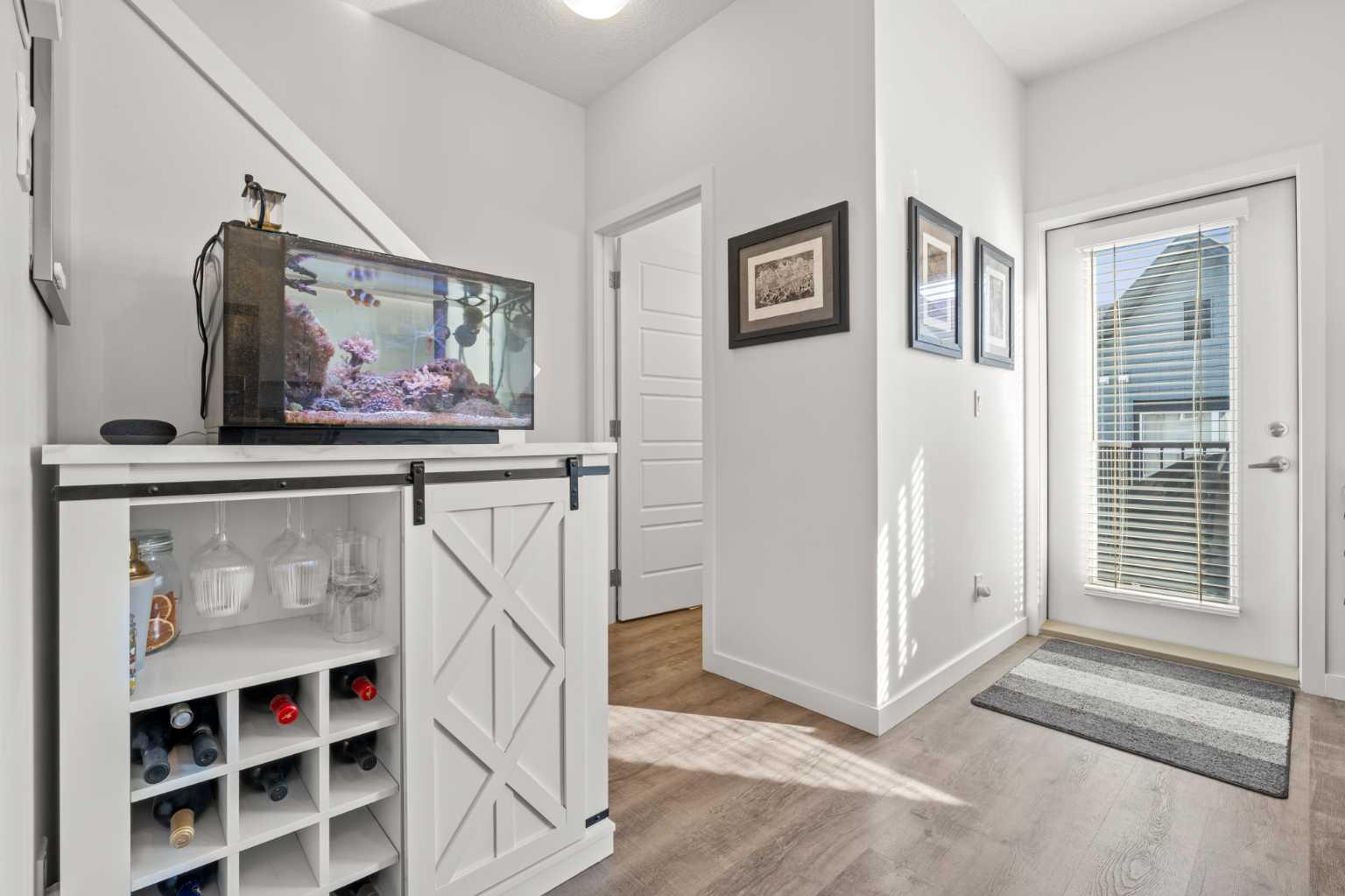 108, 75 Evanscrest Common NW