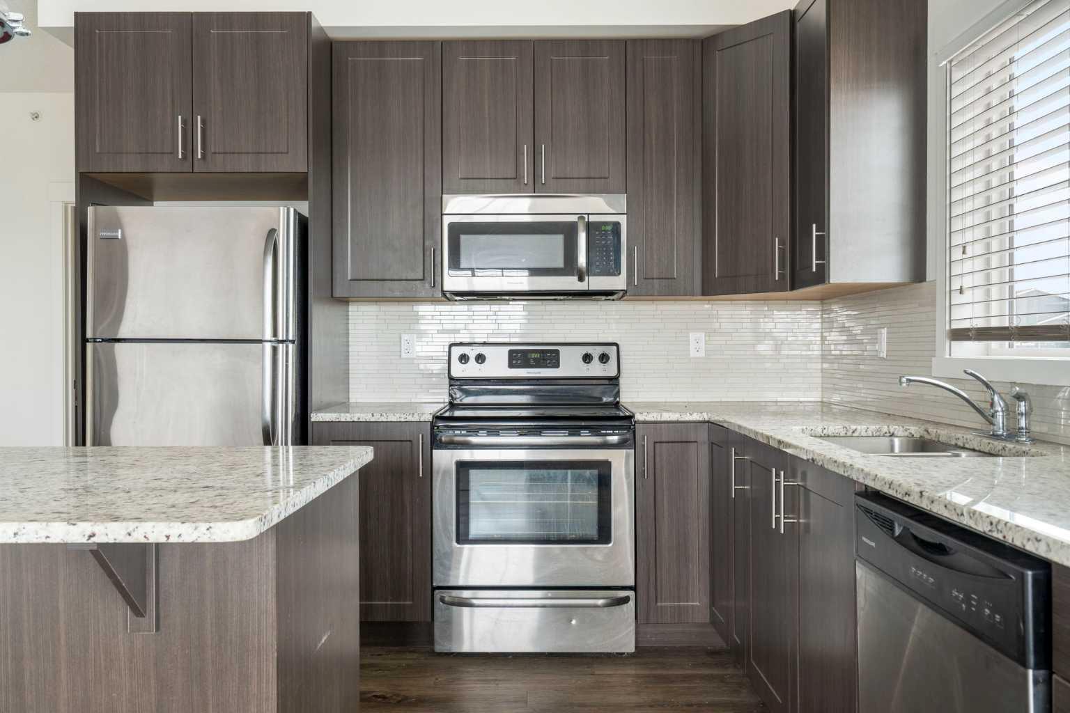 1411, 99 Copperstone Park SE