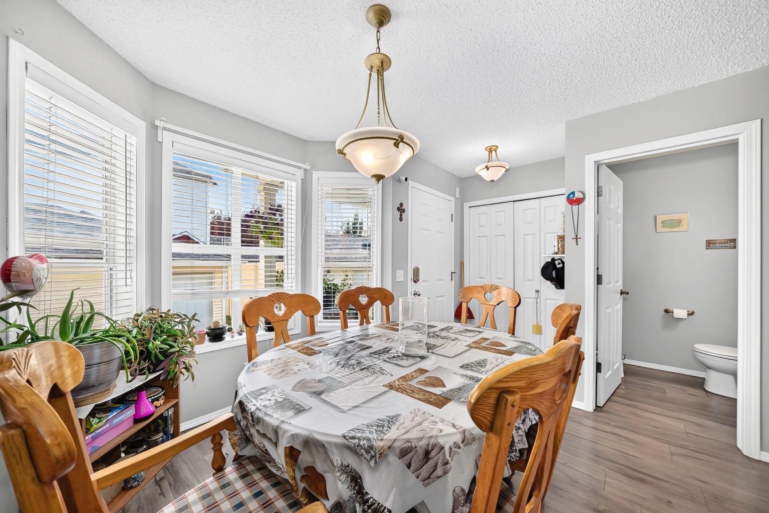 38 Country Village Landing NE