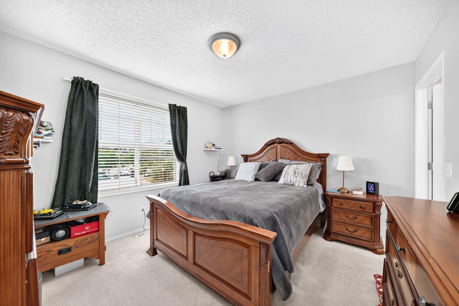 38 Country Village Landing NE