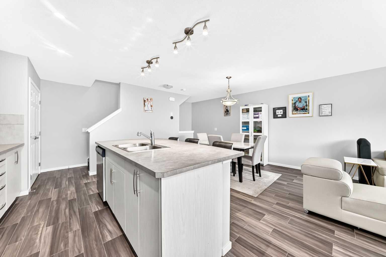 39 Cityscape Row NE