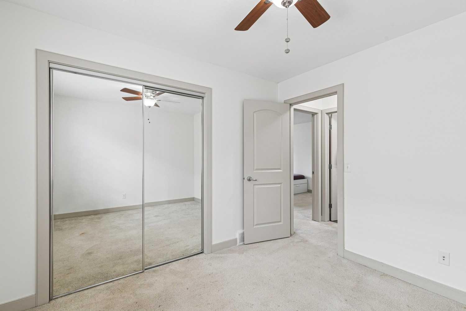 67 Everwoods Park SW
