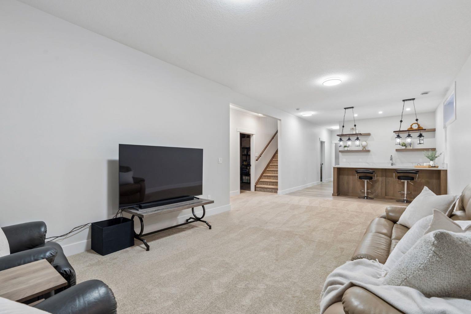 474 Clydesdale Way 