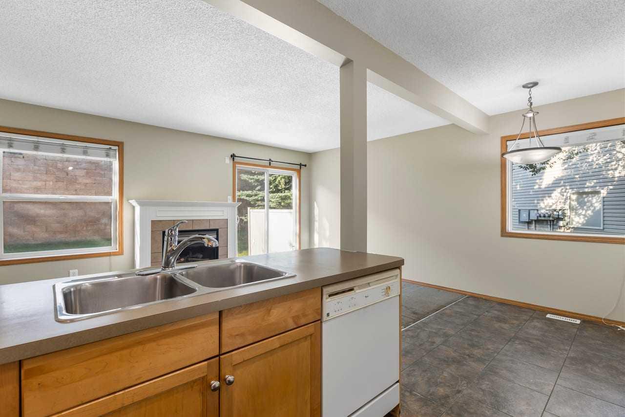 51 Eversyde Court SW