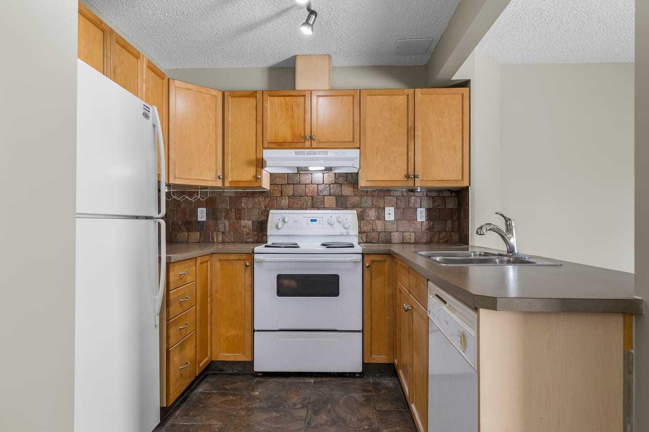 51 Eversyde Court SW