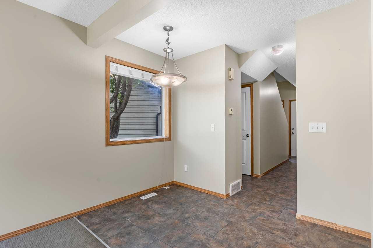 51 Eversyde Court SW