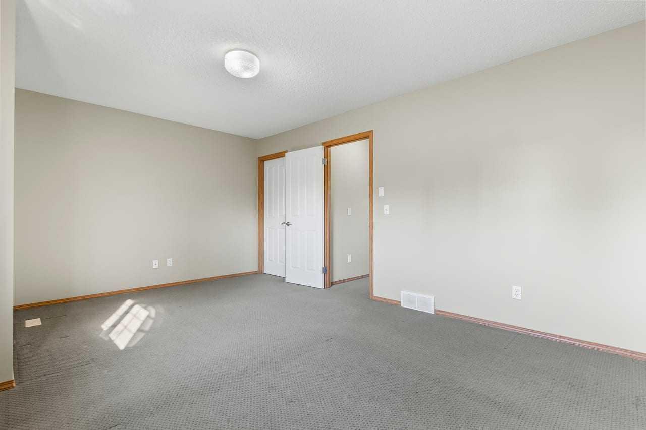 51 Eversyde Court SW
