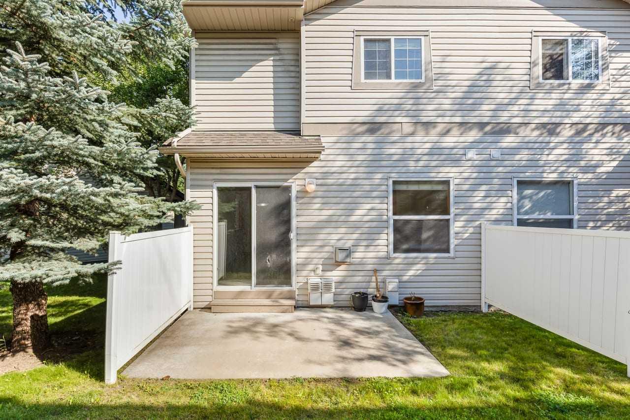 51 Eversyde Court SW