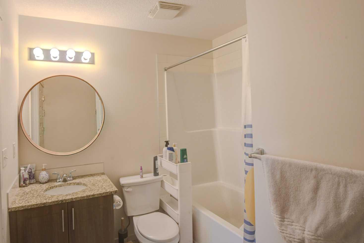 2414, 99 copperstone Park SE