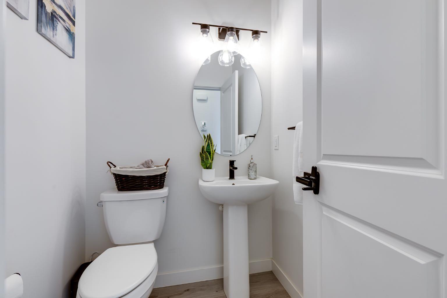 223 Chelsea Heath 