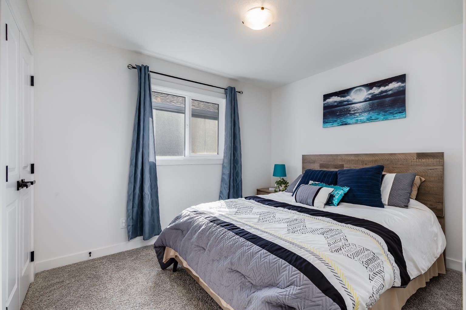 223 Chelsea Heath 