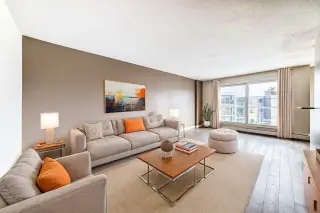 302, 4455A Greenview Drive NE