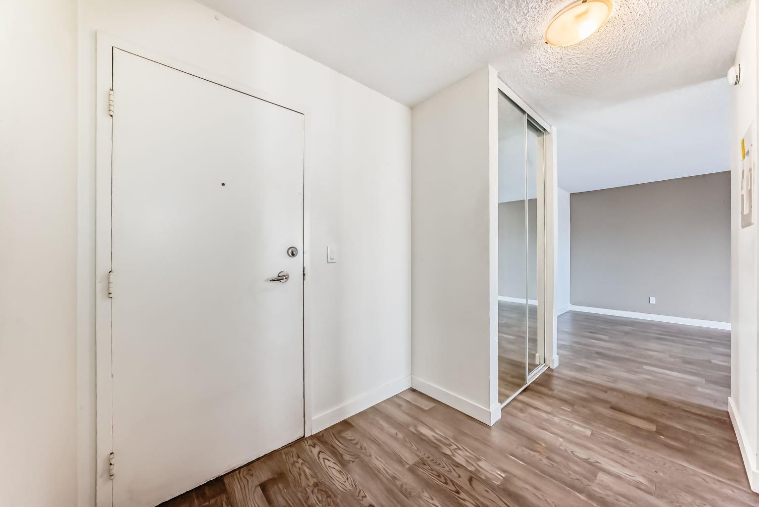 302, 4455A Greenview Drive NE