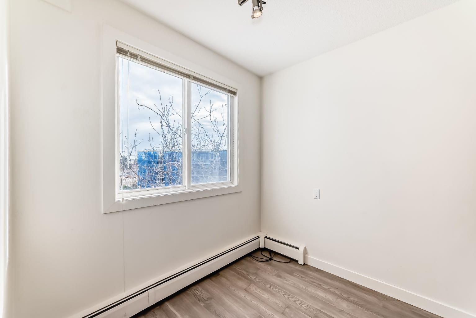 302, 4455A Greenview Drive NE