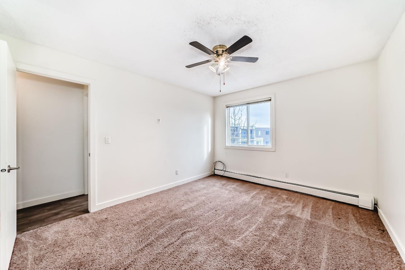 302, 4455A Greenview Drive NE