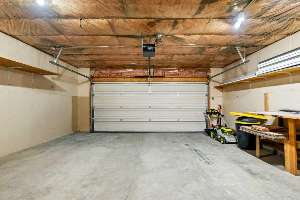 104 Springs Place SE