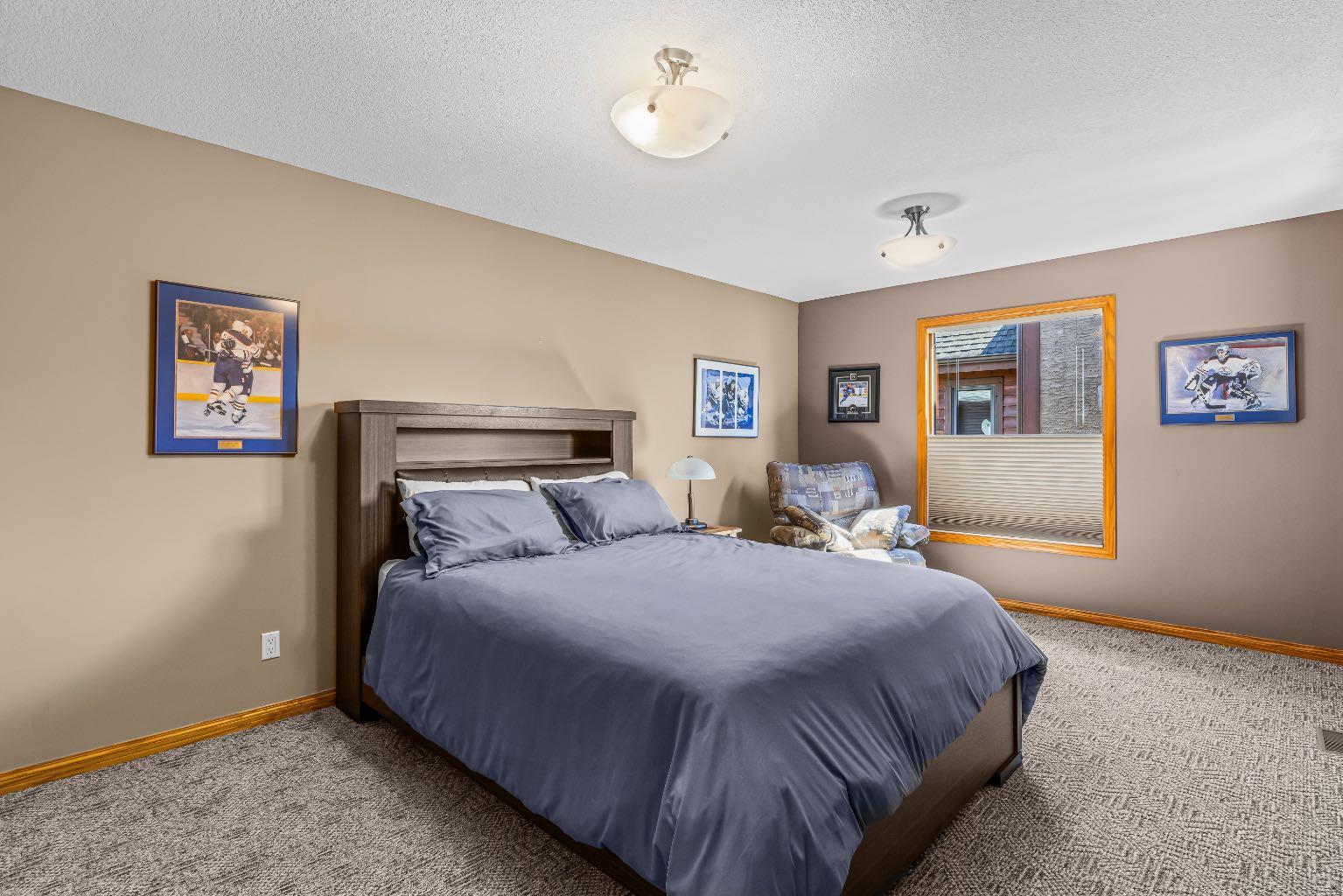 389 Eagle Heights 